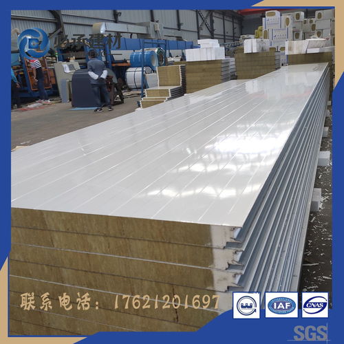 無錫巖棉夾芯板廠 50mm厚防火巖棉保溫夾芯板與鋁合金型材的綜合優勢