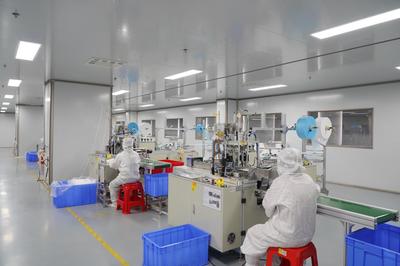 新華全媒+丨廣西北海有序恢復生產(chǎn)生活秩序見聞:防反彈、保供應、促生產(chǎn)