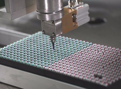 如何判斷戶外LED顯示屏灌封膠的好與壞