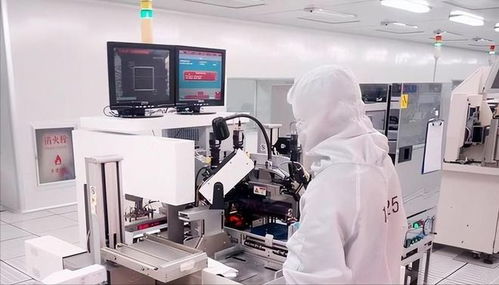中國(guó)光刻機(jī)突圍,造出全球唯一完整生產(chǎn)線(xiàn),某博士 技術(shù)落后20年